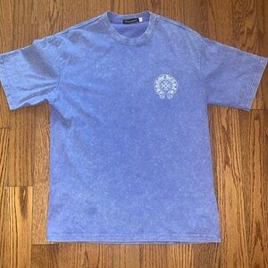 Soft powder blue Blue Chrome heart t shirt sz M